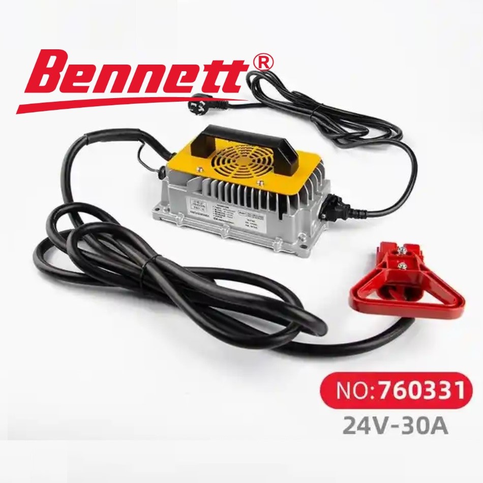 Встроенное зарядное устройство Bennett (24 В/30 А) 