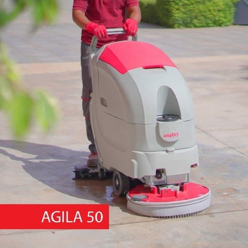 Поломоечная машина Comac Agila 50/50 BT (Li 108 Ач)