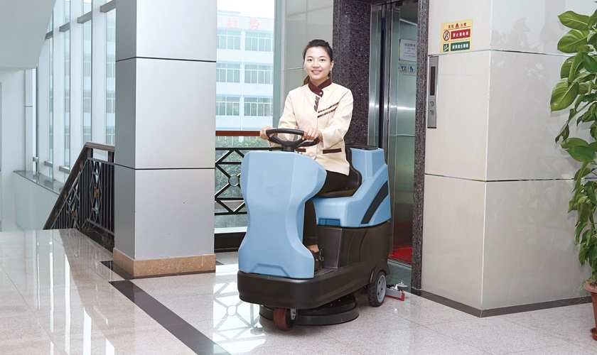Поломоечная машина с сиденьем Baiyun A60